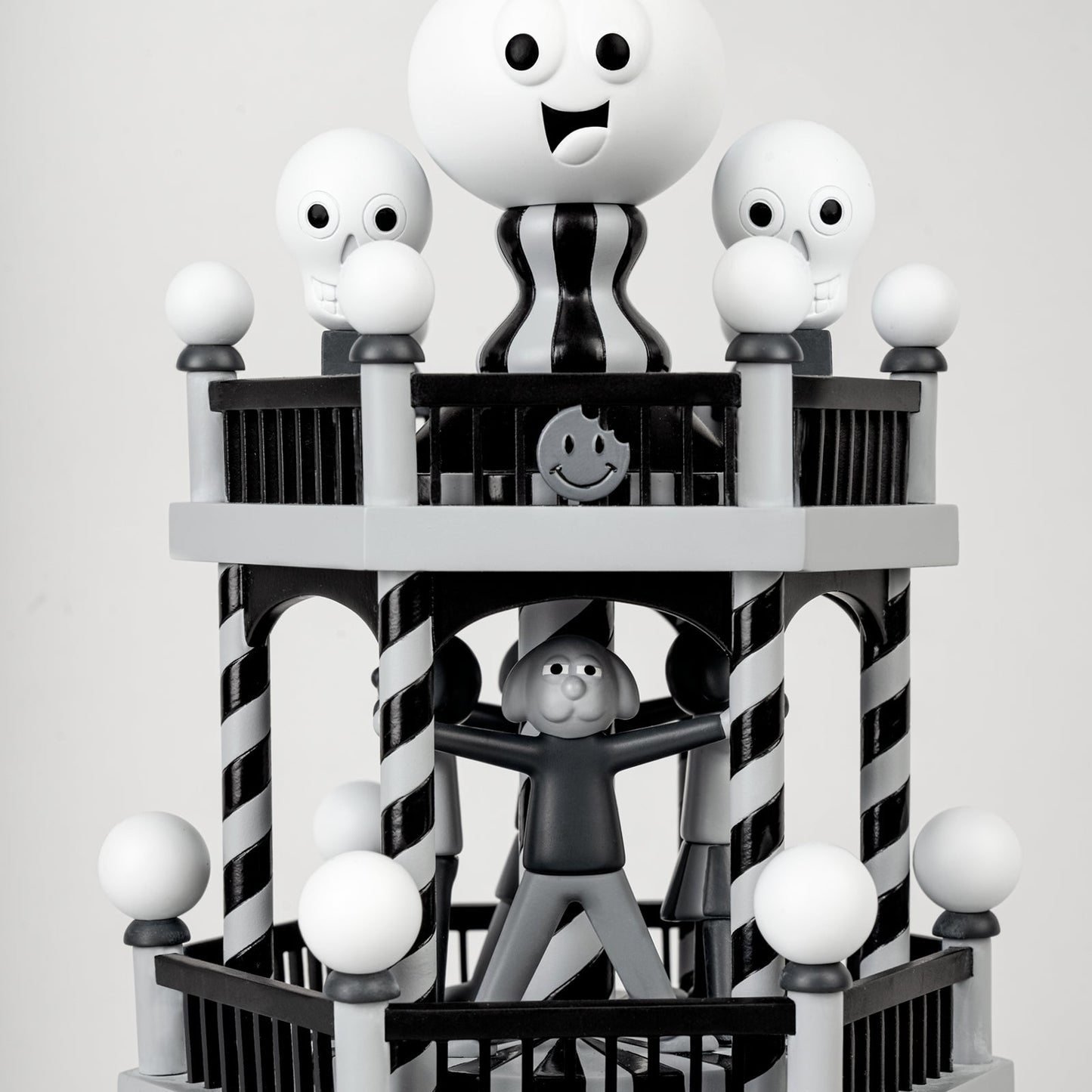Carousel Pyramid